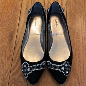 Gently used - embellished flats -size 6 -Zigi Soho